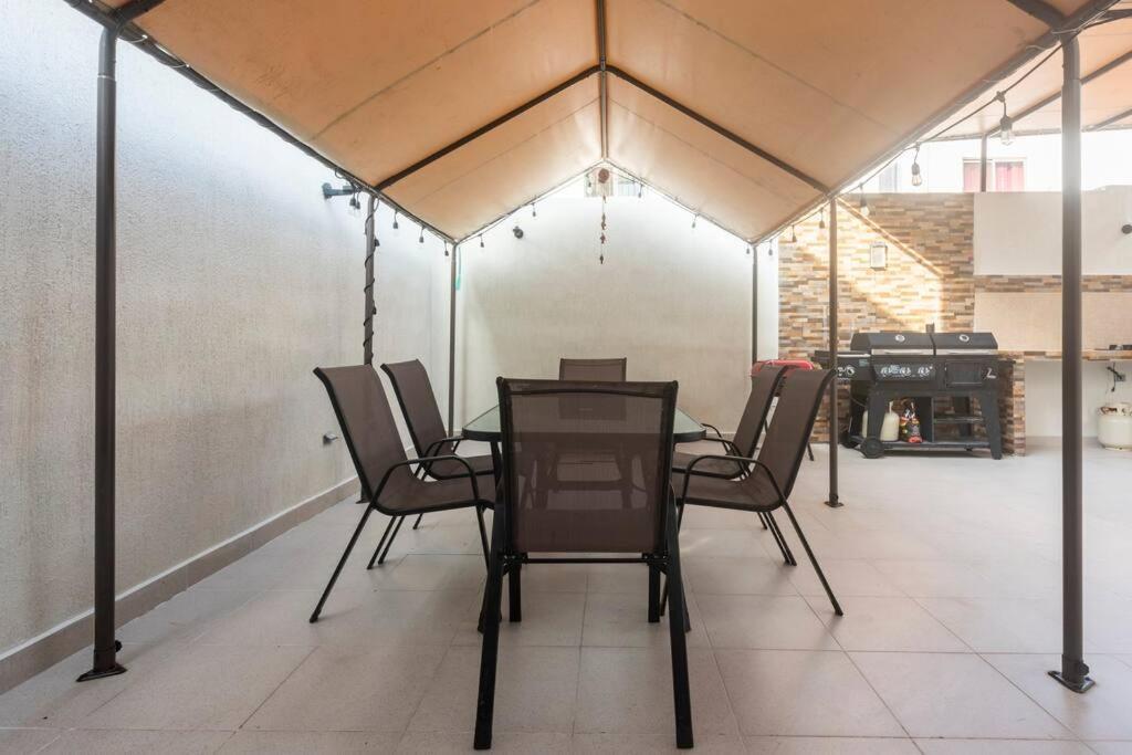Villa Casa Monik, A Dos Pasos De La Playa Cancún Esterno foto