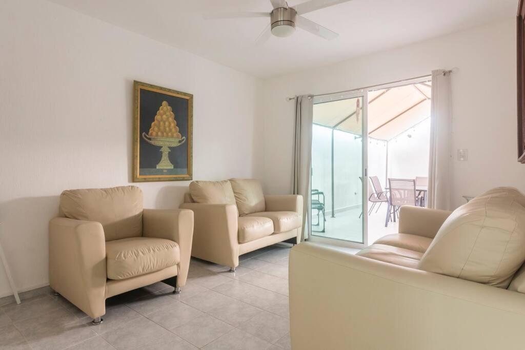 Villa Casa Monik, A Dos Pasos De La Playa Cancún Esterno foto